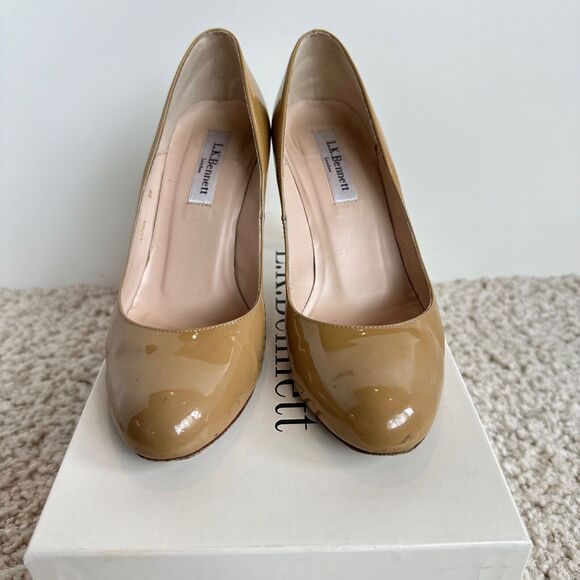 LK Bennett US 6 EU36 Shilo Taupe Patent Leather Round Toe Pumps Classic Designer - Picture 2 of 8